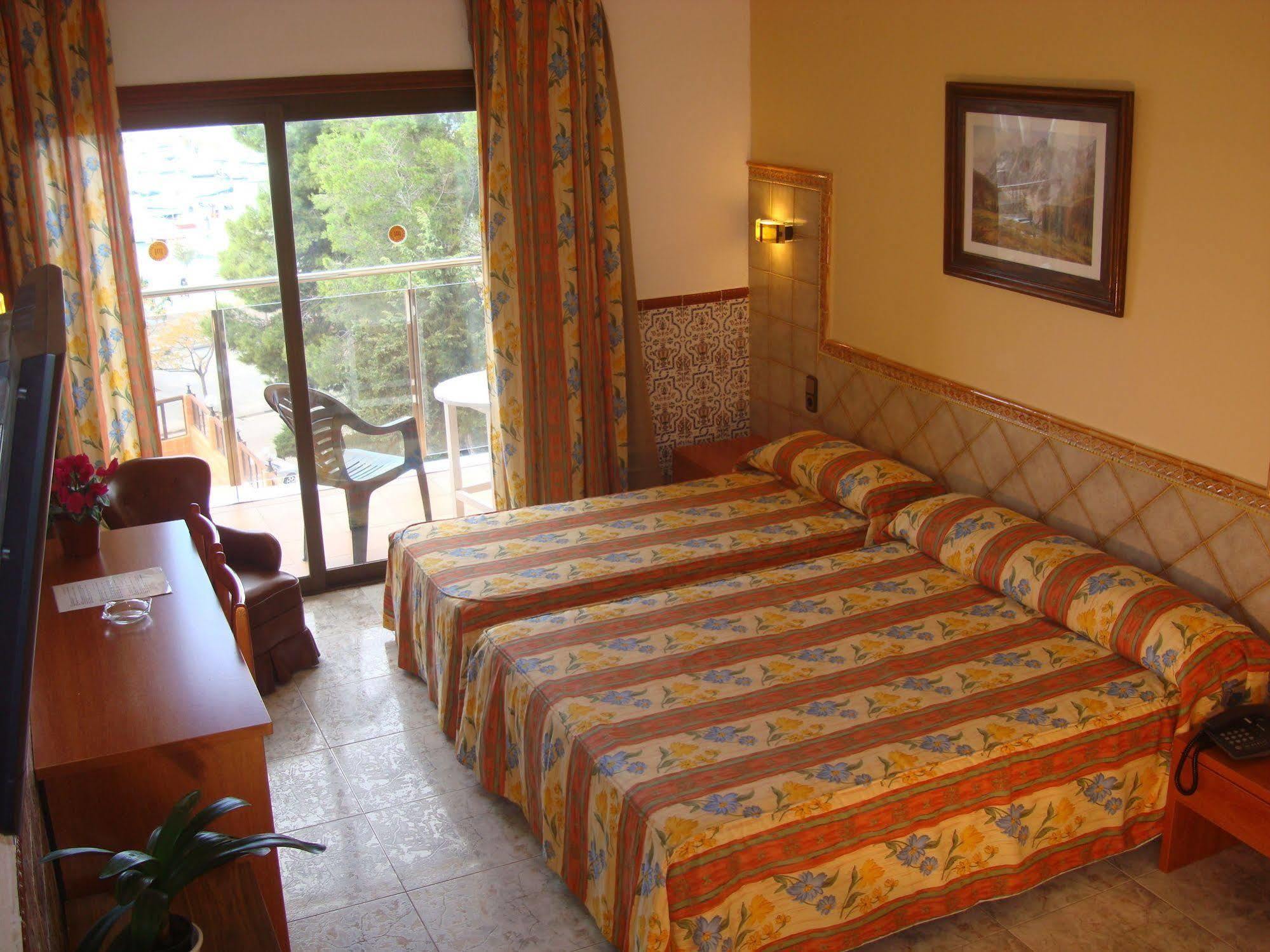 Hotel Univers Rosas